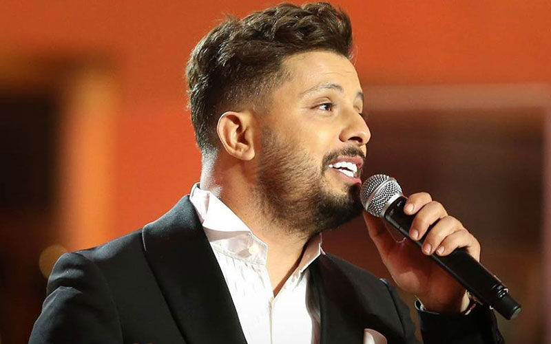 بالفيديو : حاتم عمور يشعل مسرح سوق واقف في قطر بالفيديو : حاتم عمور يشعل مسرح سوق واقف في قطر