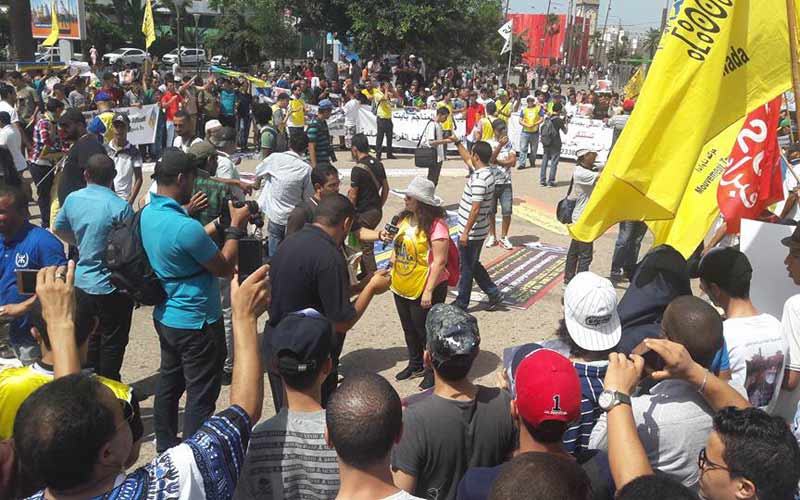 "تاوادان إيمازيغن" تنقل حراك الريف إلى الدار البيضاء "تاوادا ن إيمازيغن" تنقل حراك الريف إلى الدار البيضاء