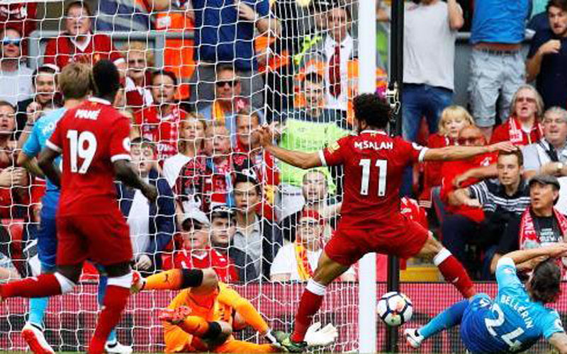 ليفربول يمطر شباك الارسنال ويعمق من جراحه