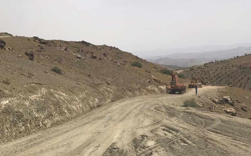 أخنوش يعزز البنية الطرقية بالحسمية