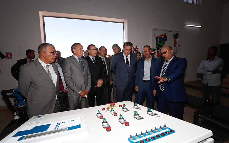 أخنوش يتفقد ويتتبع أشغال مشروع رائد بجهة تافيلالت