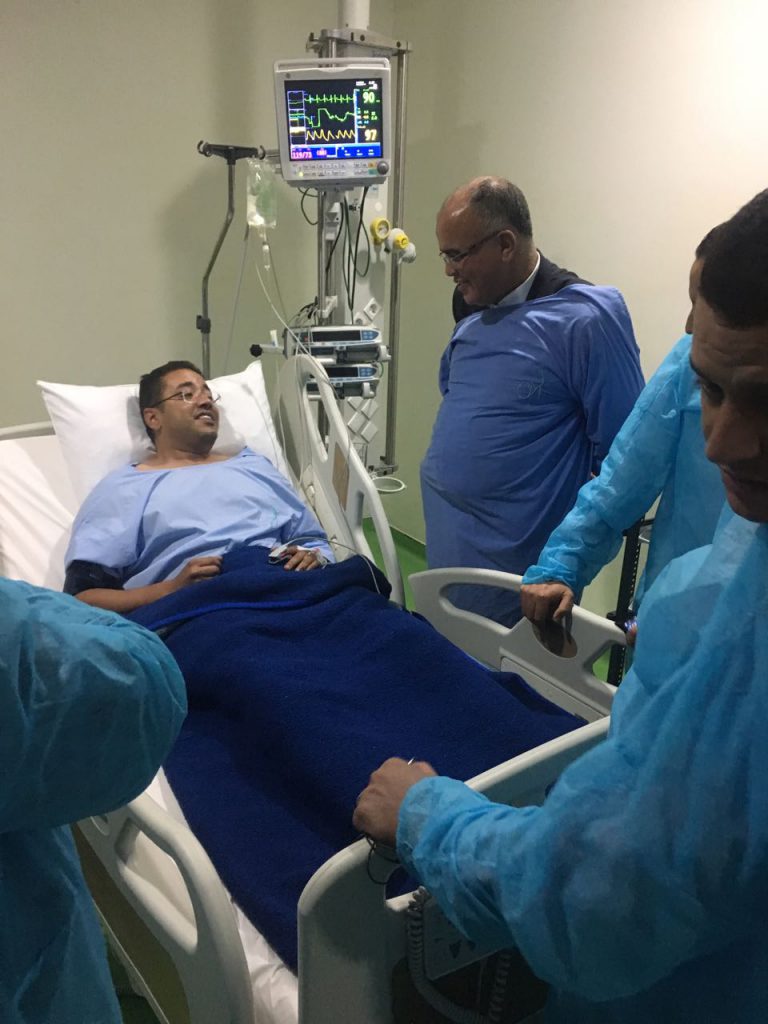 واليا الجهة والامن يتفقدان الحالة الصحية للمصابين في حادث اطلاق النار