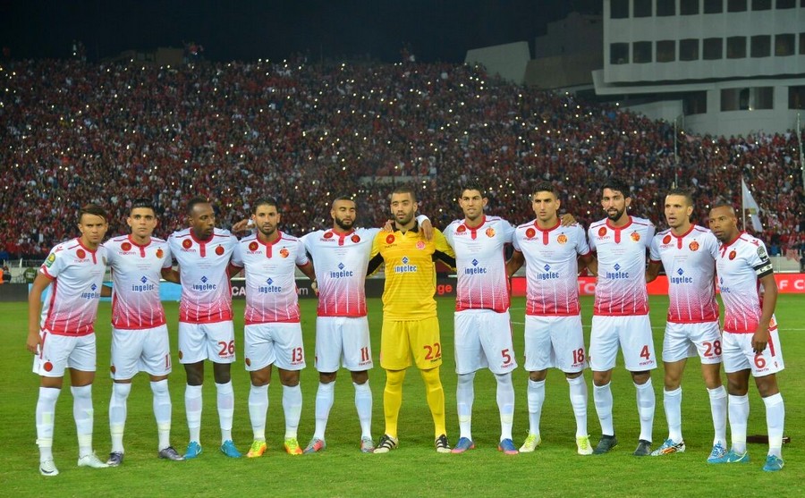 الوداد يضع قدما في نهائي أبطال إفريقيا بفوزه ذهابا على صنداونز