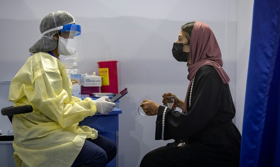 حمضي يطمئن المغاربة: اتخذنا التدابير اللازمة للتدخل في مواجهة متحور ’أوميكرون’