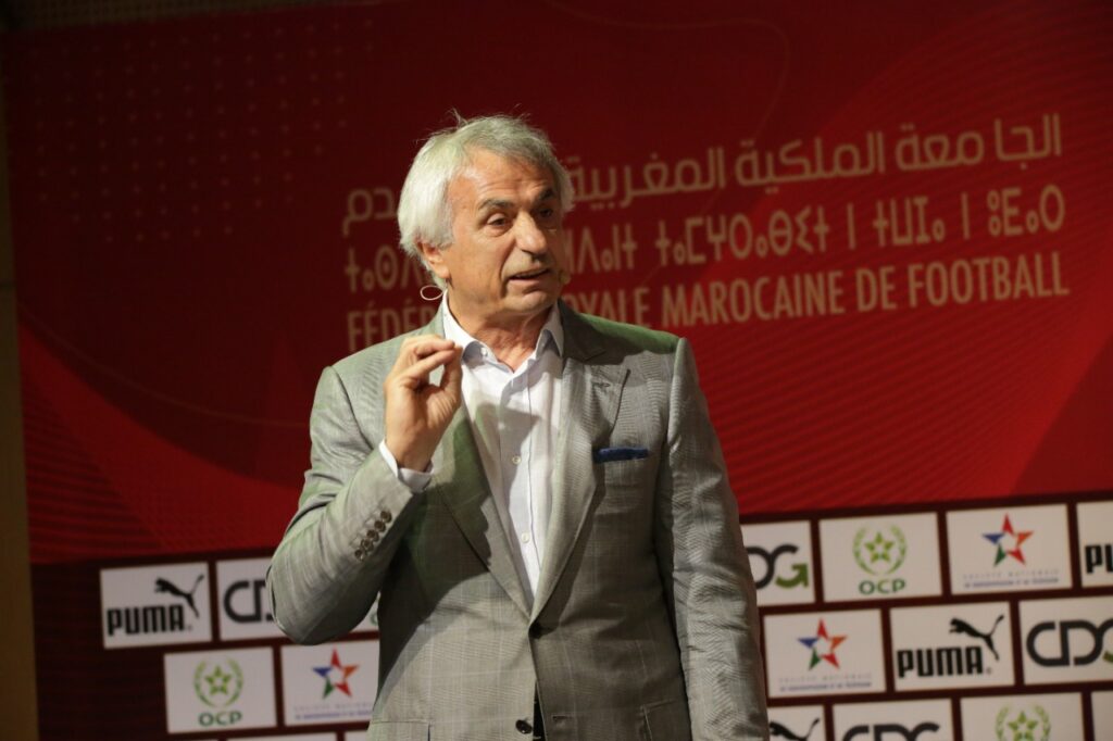 خليلوزيتش: منعت الشيشة والسهر داخل المنتخب.. وأجبرت بعض اللاعبين على حفظ النشيد الوطني