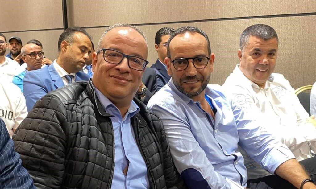 بعد اقتحام زوجته للسياسة.. الممثل سعد التسولي ناطقا رسميًا للرجاء