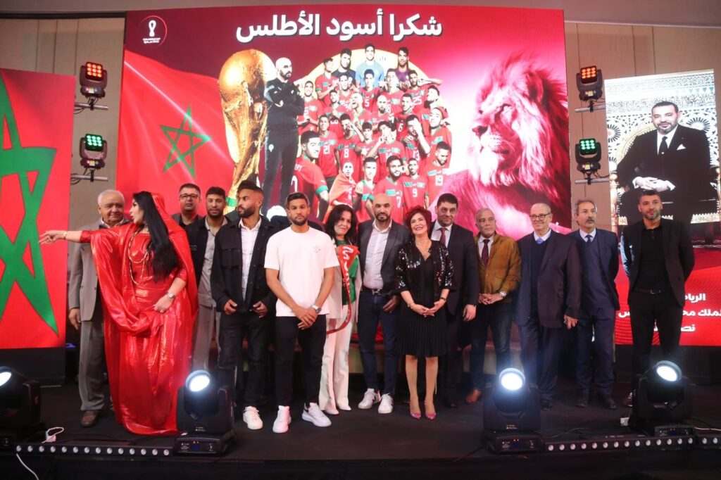 الجمعية الوطنية للإعلام والناشرين تنظم حفلاً تكريمياً للمنتخب المغربي