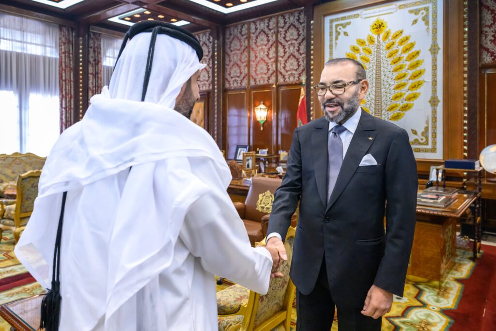الملك يستقبل رئيس استثمارات إفريقيا وآسيا في جهاز قطر للاستثمار حاملا رسالة شفوية إلى جلالته من أمير دولة قطر