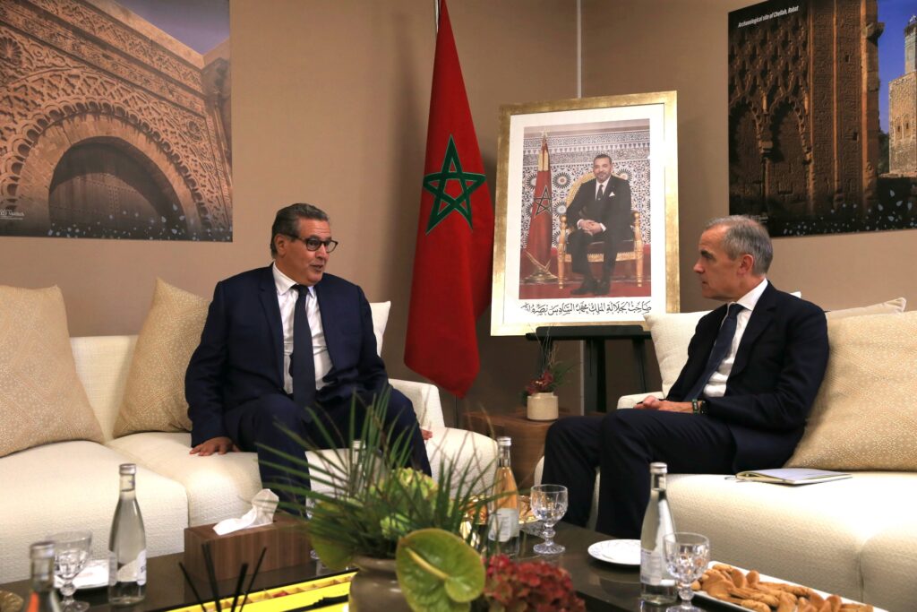 عزيز أخنوش يتباحث مع المبعوث الخاص للأمم المتحدة المعني بالعمل والتمويل المناخي