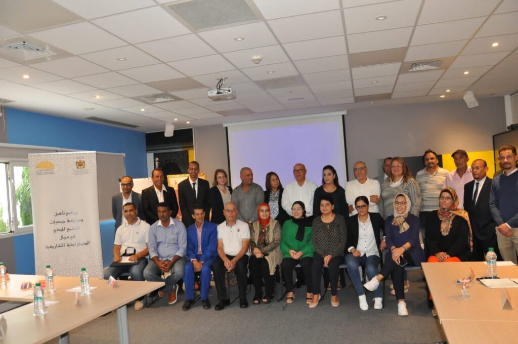 الدورة التكوينية حول تقنيات التواصل في إطار الشراكة بين مؤسسة الفقيه التطواني والوزارة المنتدبة لدى رئيس الحكومة المكلفة بالعلاقات مع البرلمان