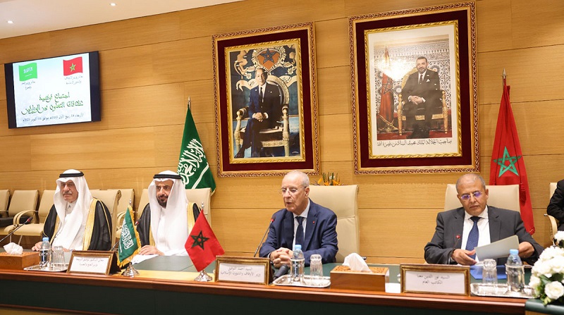 أحمد توفيق وزير الأوقاف والشؤون الإسلامية إلى جانب توفيق بن فوزان الربيعة وزير الحج والعمرة بالسعودية