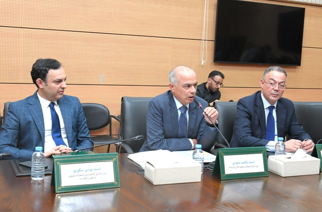 اللجنة الثلاثية الوزارية تجتمع بالنقابات التعليمية الأربع الأكثر تمثيلية الموقعة على اتفاق 14 يناير 2023