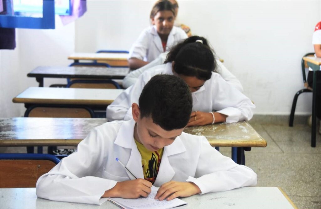 الصندوق الوطني للضمان الاجتماعي يشرع في مراقبة تمدرس الأطفال المستفيدين من التعويضات