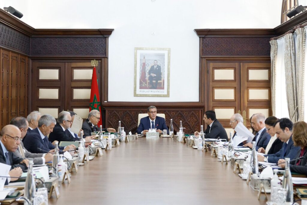 الدعم الاجتماعي المباشر.. الحكومة تحدد عتبة الاستفادة وتكلف لقجع بإدارة الوكالة الوطنية