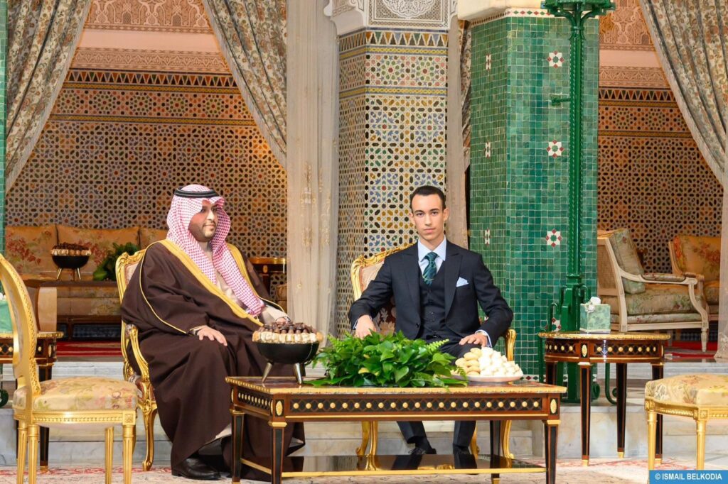 الأمير الحسن يستقبل الأمير تركي بن محمد بن فهد بن عبد العزيز
