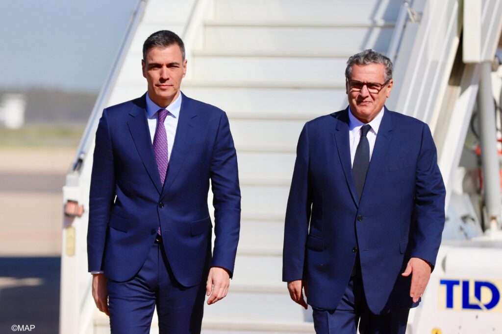 رئيس الحكومة عزيز أخنوش ونظيره الإسباني بيدرو سانشيز