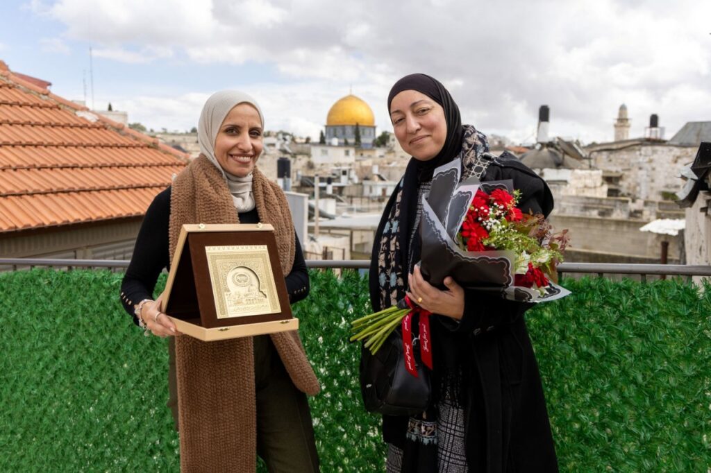 وكالة بيت مال القدس تُكرم 15 سيدة مقدسية