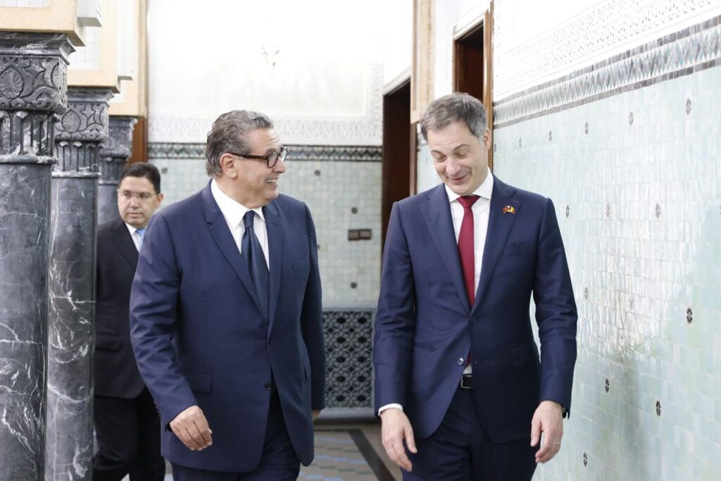 رئيس الحكومة عزيز أخنوش يجري مباحثات ثنائية مع الوزير الأول لمملكة بلجيكا