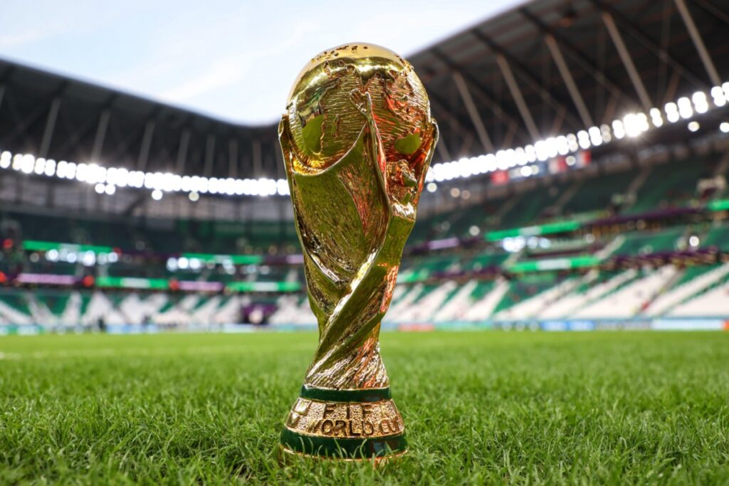 مجسم كأس العالم