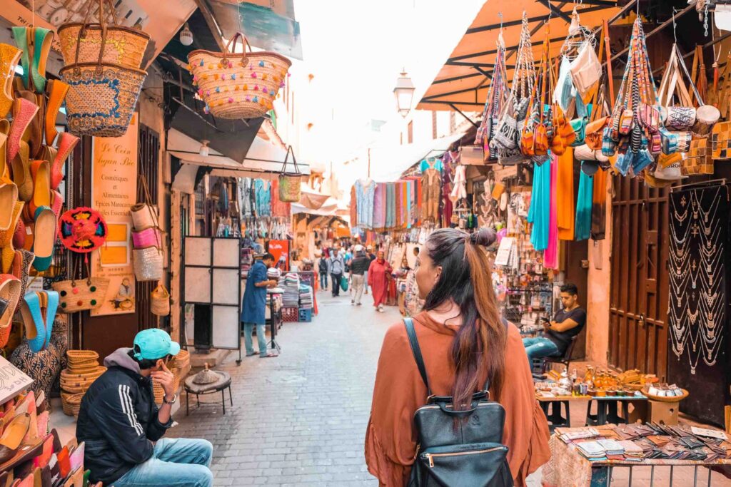 سوق سياحي بمدينة مراكش