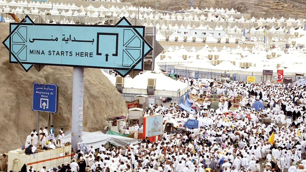 ضيوف الرحمن يتوافدون على منى لقضاء يوم التروية