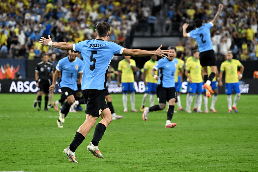 أوروغواي تفصي البرازيل