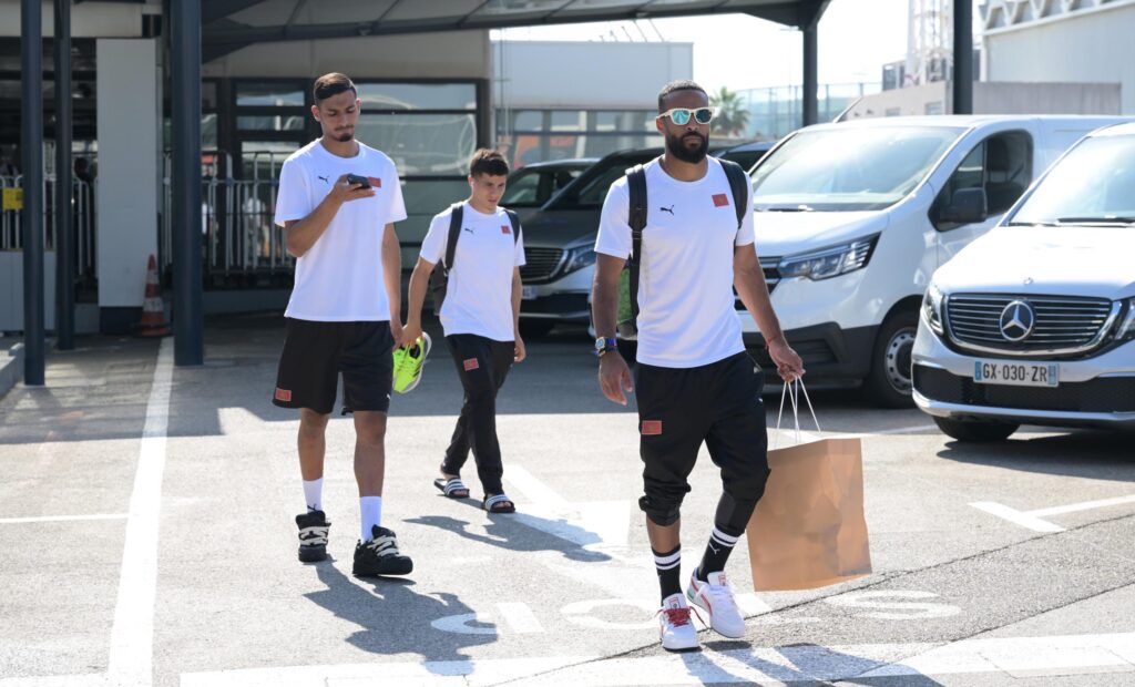 المنتخب الأولمبي يتوجه إلى باريس لملقاة الولايات المتحدة الأمريكية
