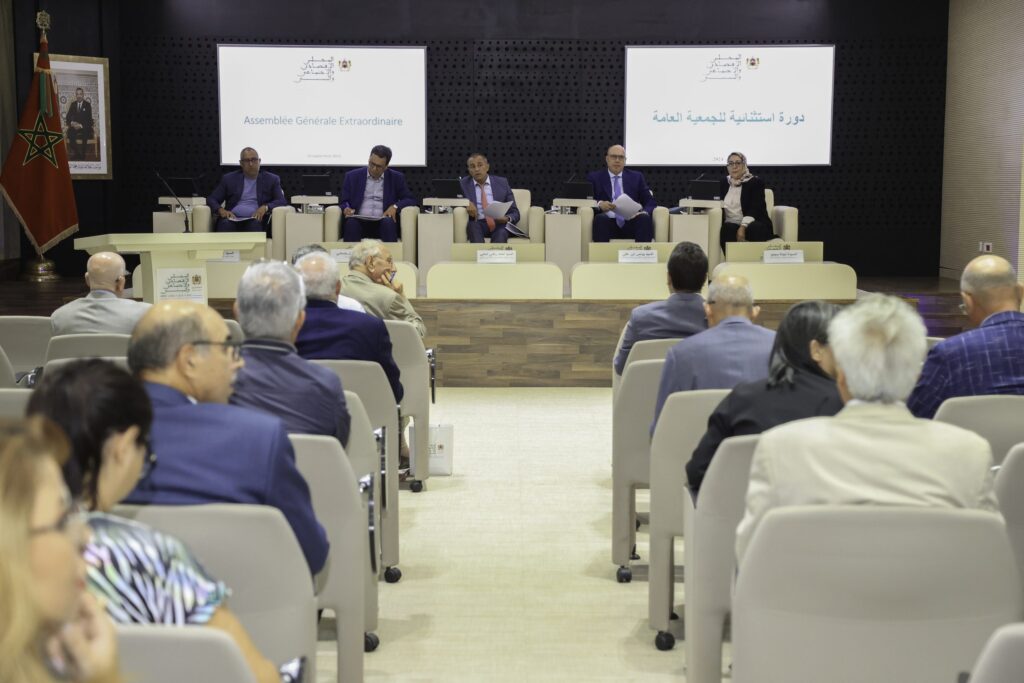 المجلس الاقتصادي والاجتماعي والبيئي يصادق بالإجماع في دورة استثنائية على رأيه بشأن مشروع القانون التنظيمي المتعلق بحق الإضراب