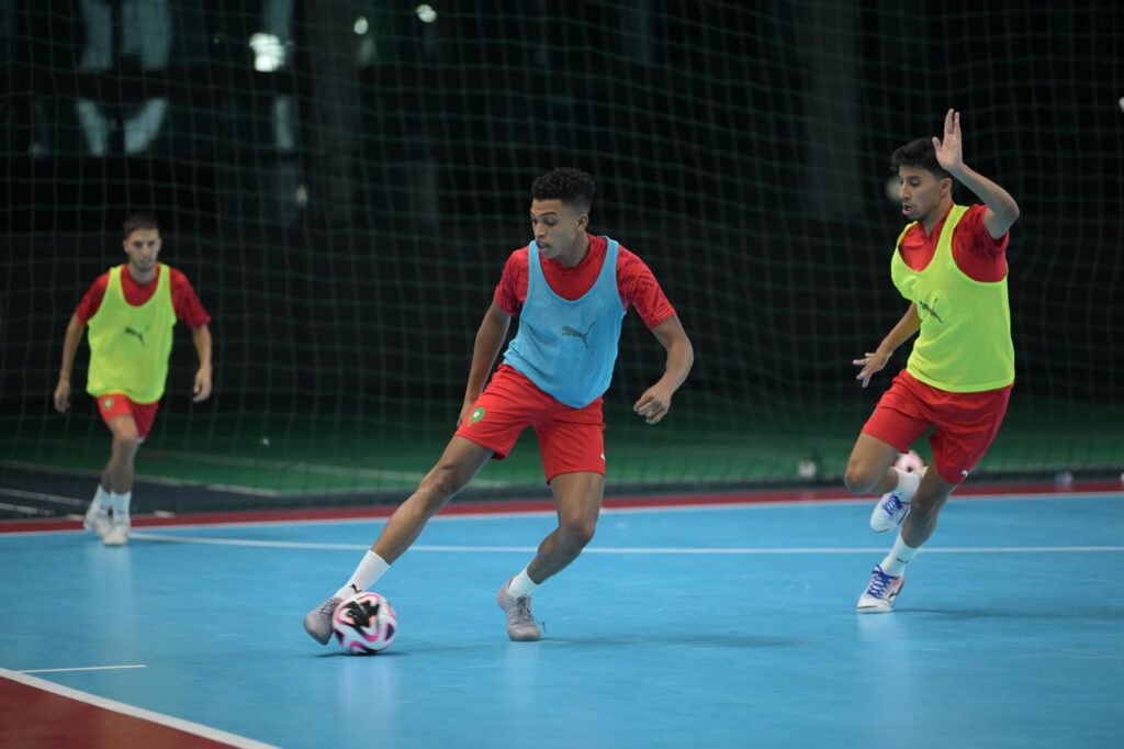 المنتخب الوطني لكرة القدم داخل القاعة يجري آخر حصة تدريبية قبل لقاء طاجيكستان