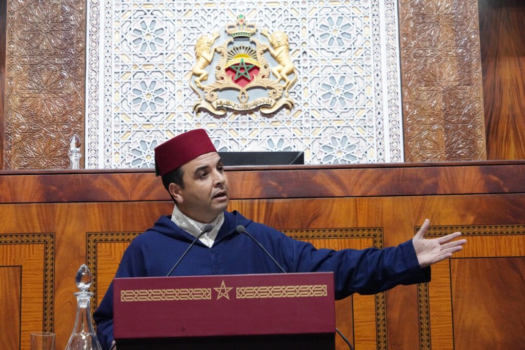مصطفى بايتاس الوزيرالمنتدب لدى رئيس الحكومة،المكلف بالعلاقات مع البرلمان، الناطق الرسمي باسم الحكومة
