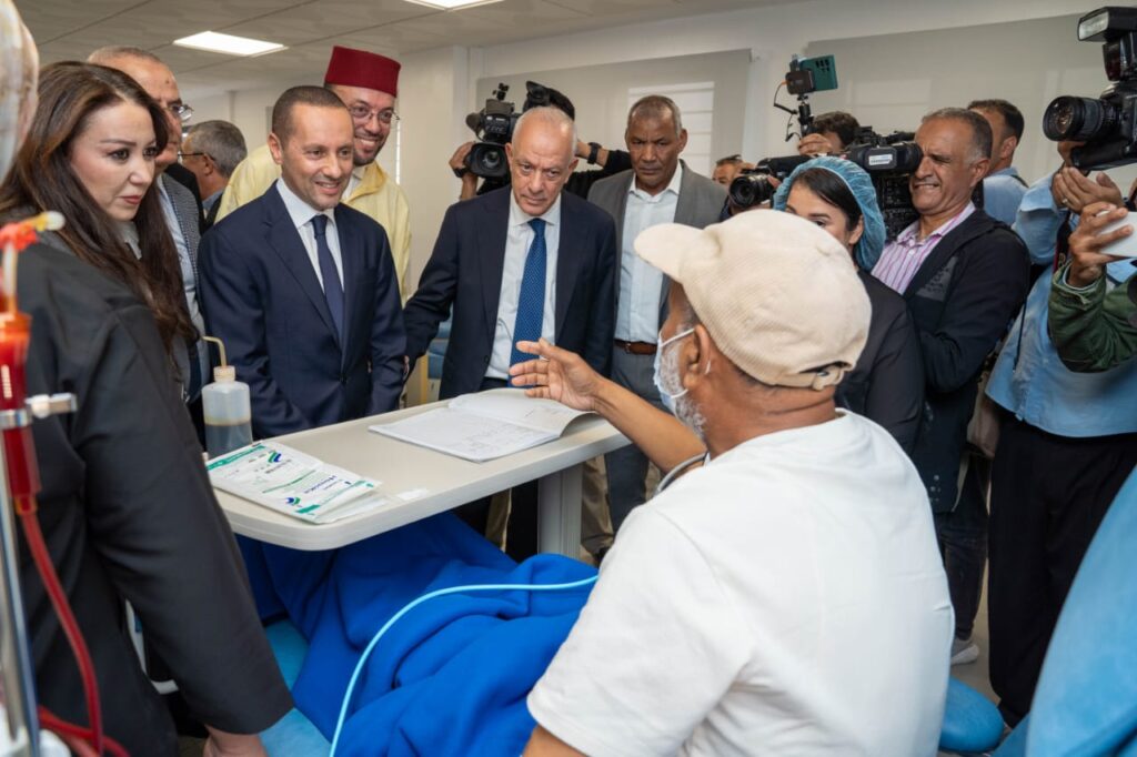 وزير الصحة والحماية الاجتماعية يشرف على إعطاء انطلاقة خدمات مركز لتصفية الدم على مستوى عمالة مقاطعات الدار البيضاء آنفا