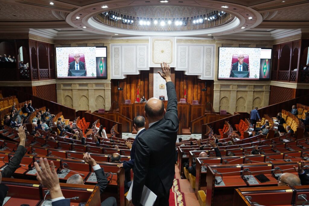 مجلس النواب يصادق بالأغلبية على مشروع قانون الإضراب
