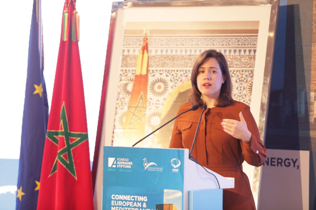 ليديا بيريرا، رئيسة شبيبة الحزب الشعبي الأوروبي