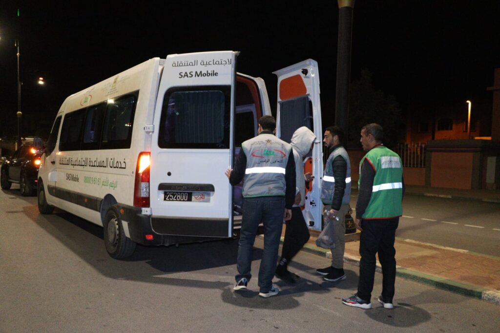 خدمات المساعدة الاجتماعية المتنقلة
