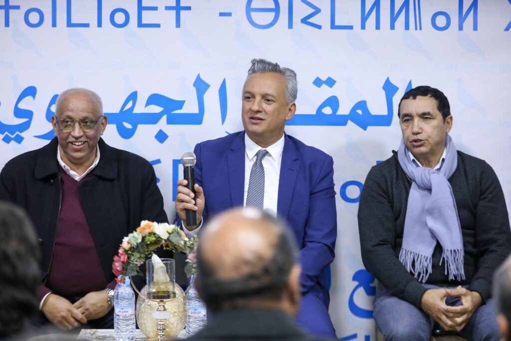 بني ملال.. كريم زيدان يلتقي برلمانيي "التجمع" ورؤساء الجماعات والهيئات الموازية للحزب
