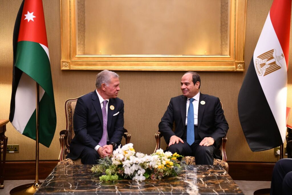 الرئيس المصري والعاهل الأردني يبحثان تطورات القضية الفلسطينية