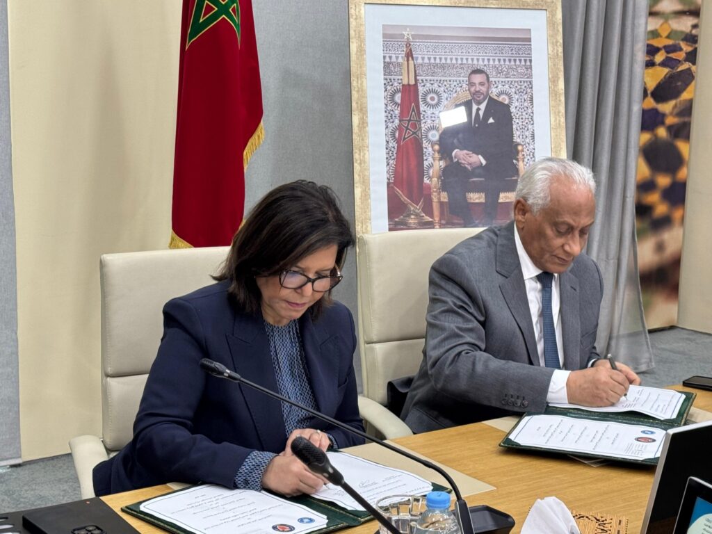 إبرام اتفاقية إطار تتعلق بوضع وتنفيذ برامج للتكوين في مجال مهن الصيد البحري