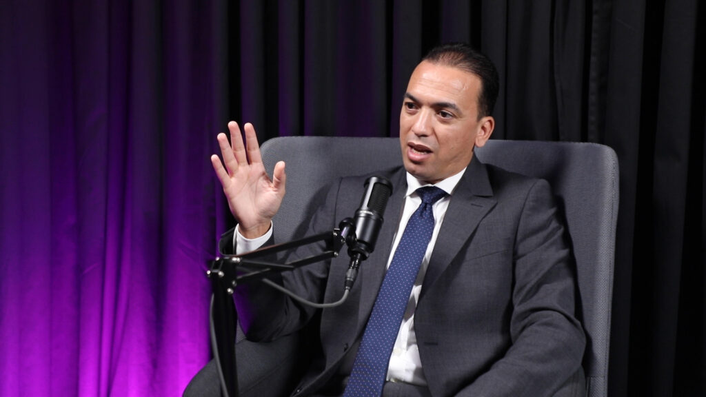 لحسن السعدي، كاتب الدولة المكلف بالصناعة التقليدية والاقتصاد الاجتماعي والتضامني، وعضو المكتب السياسي للتجمع الوطني للأحرار