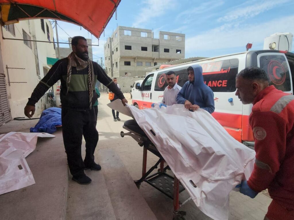 مقتل 330 فلسطيني في استئناف إسرائيل الغارات على غزة