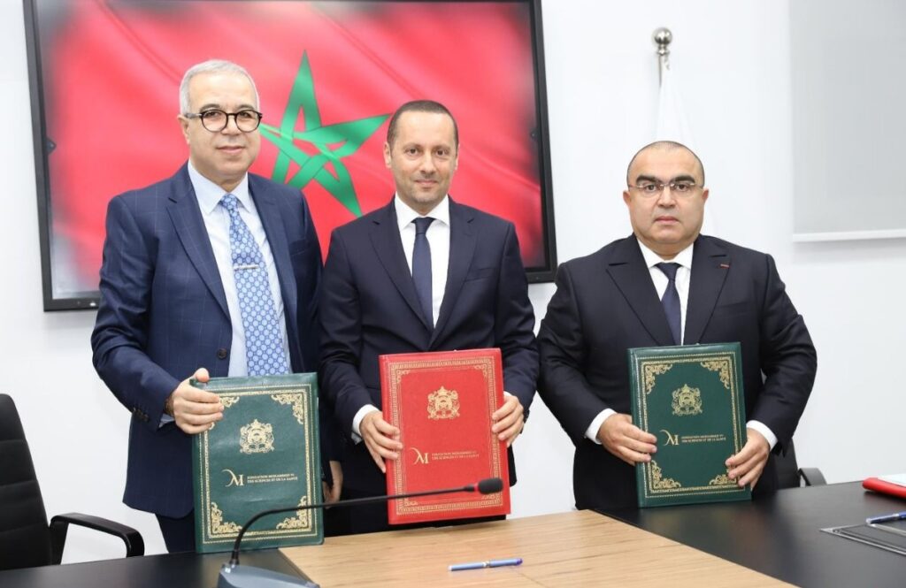 الدار البيضاء.. التوقيع على اتفاقية شراكة لتعزيز التعاون المؤسساتي وتحسين جودة الخدمات الصحية المتعلقة بالدم ومشتقاته