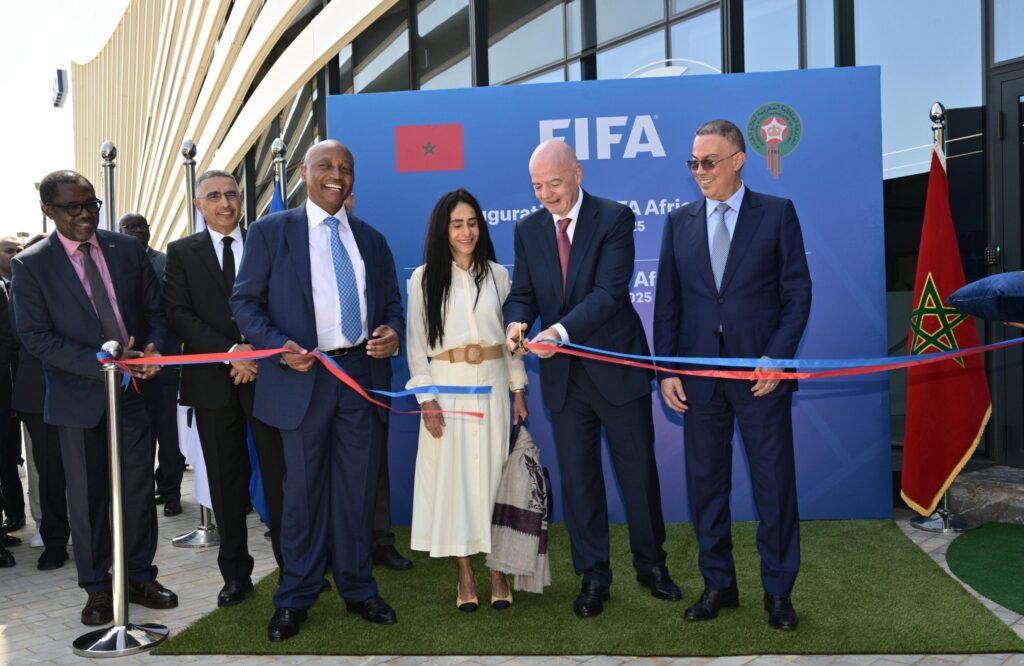 تدشين المقر الإقليمي للاتحاد الدولي لكرة القدم (فيفا) بإفريقيا