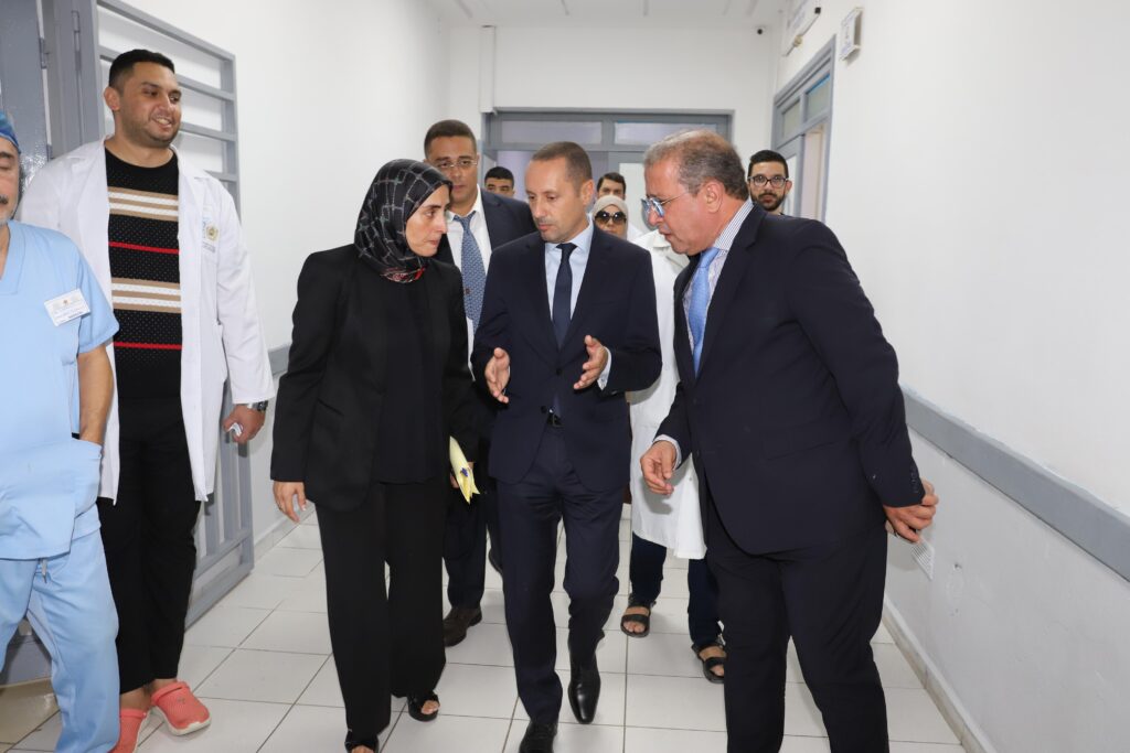 وزير الصحة والحماية الاجتماعية يتفقد مؤسسات صحية قائمة وأخرى في طور الإنجاز بإقليمي الناظور والدريوش