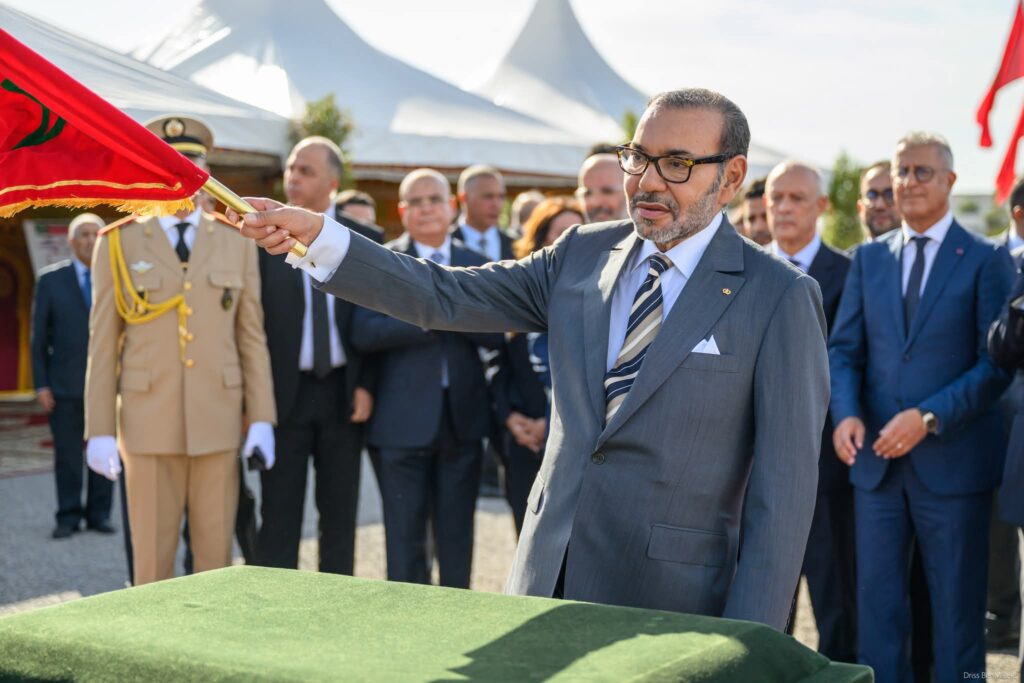 الملك يطلق مشاريع سككية "مهيكلة" لتعزيز التنقل في الدار البيضاء الكبرى