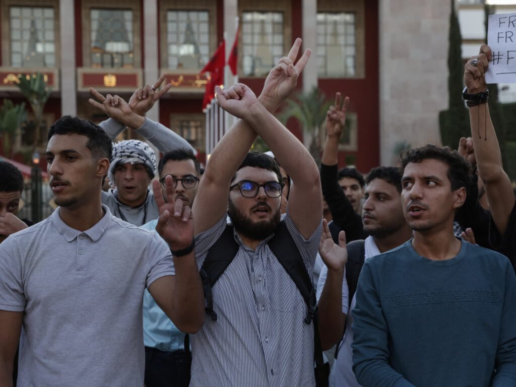 من احتجاجات شباب جيل z أمام مقر البرلمان