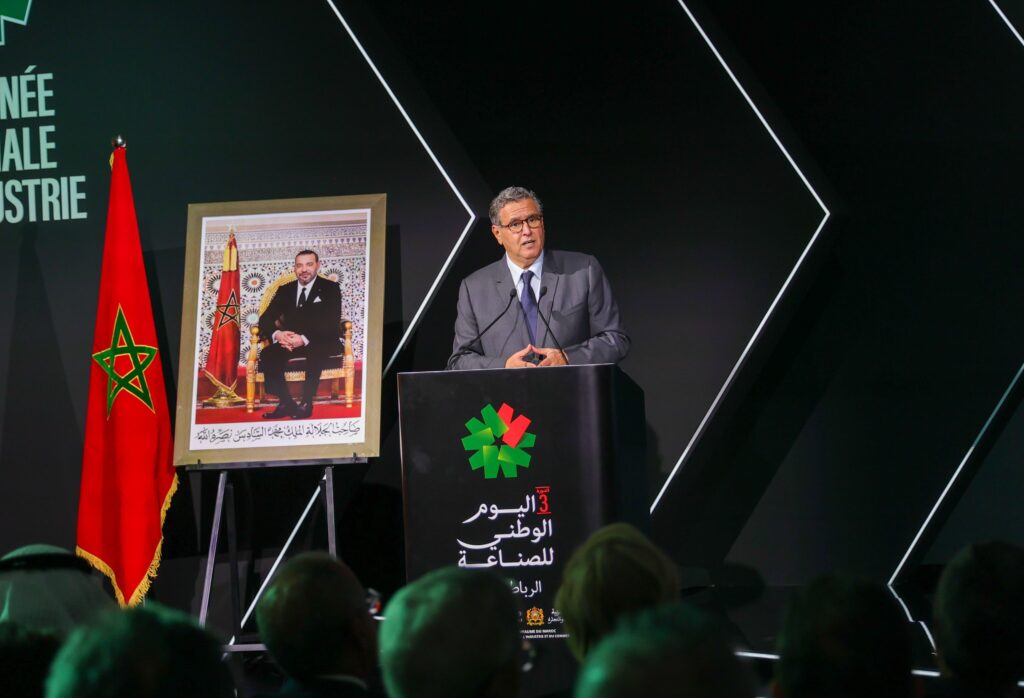 أخنوش: نسعى عبر مجموعة من المبادرات ترسيخ السيادة الصناعية وتعزيز تنافسية علامة "صنع في المغرب"