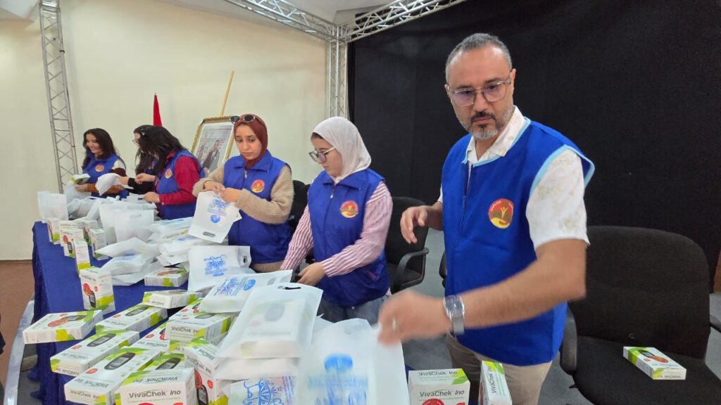 في إطار برنامجي “حومتي” الذي تشرف عليه الجمعية المغربية للإغاثة المدنية، انطلقت قافلة وطنية شاملة همّت تزيين الفضاءات الخضراء، وصباغة الجداريات