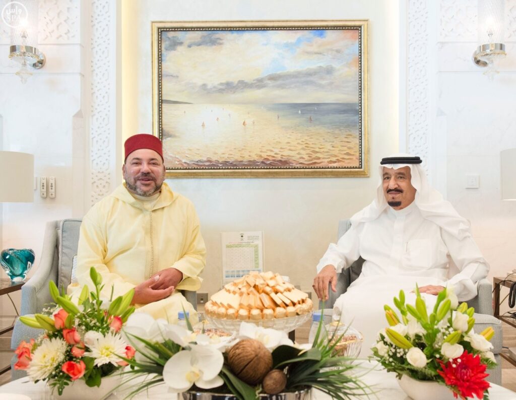 الملك محمد السادس يهنئ العاهل السعودي