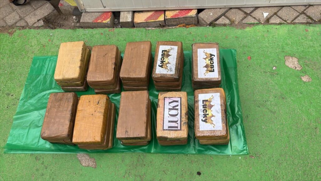 إحباط محاولة تهريب 33 كلغ من الكوكايين بميناء طنجة المتوسط