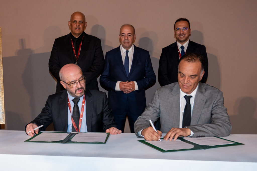 توقيع اتفاقية شراكة بين الكنفدرالية المغربية للفلاحة والتنمية القروية وكروبلايف المغرب من أجل تعزيز الممارسات الجيدة المرتبطة بمنتجات وقاية النباتات ومحاربة الغش