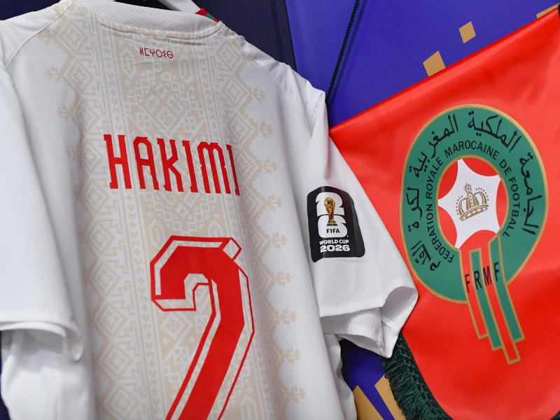 التشكيلة الرسمية للمغرب أمام فرنسا.. وهبي يدفع بمزراوي في قلب الدفاع أشرف حكيمي